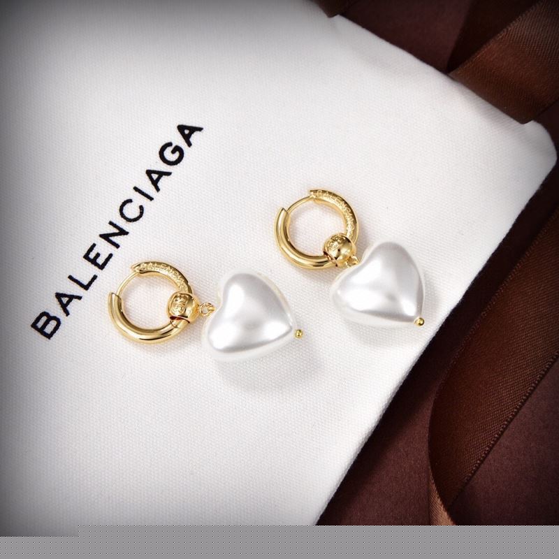Ba*len*cia*ga earrings
